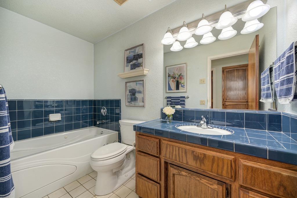 Detail Gallery Image 26 of 38 For 4021 Sangamon St, Carmichael,  CA 95608 - 3 Beds | 2 Baths