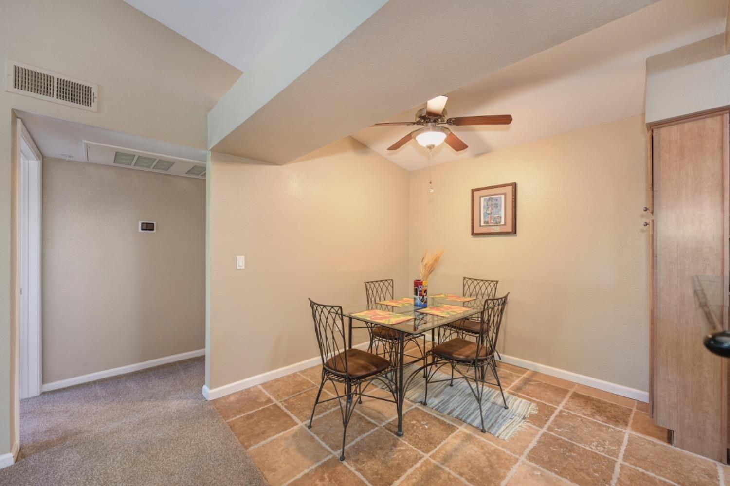 Detail Gallery Image 10 of 39 For 885 Halidon Way #622,  Folsom,  CA 95630 - 2 Beds | 2 Baths