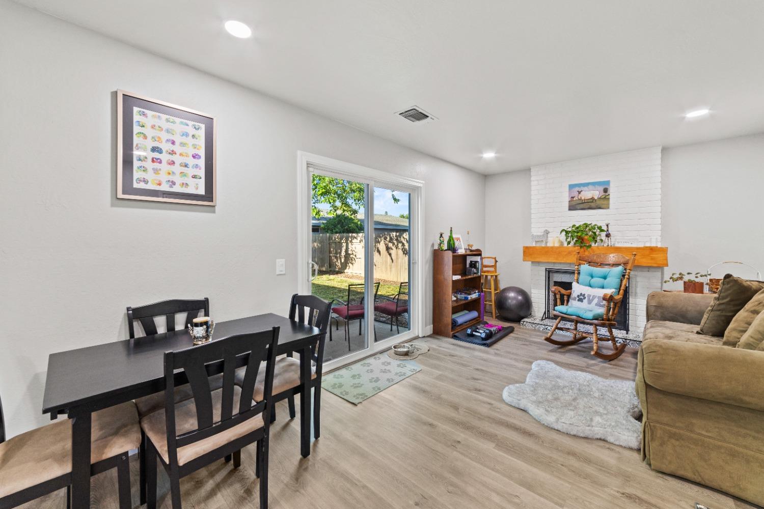Detail Gallery Image 14 of 33 For 510 Placer Dr, Woodland,  CA 95695 - 3 Beds | 2 Baths