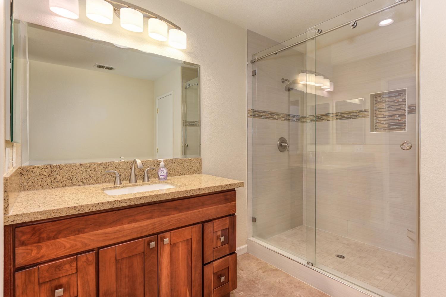 Detail Gallery Image 26 of 42 For 4529 Rosecliff Cir, Mather,  CA 95655 - 3 Beds | 2 Baths