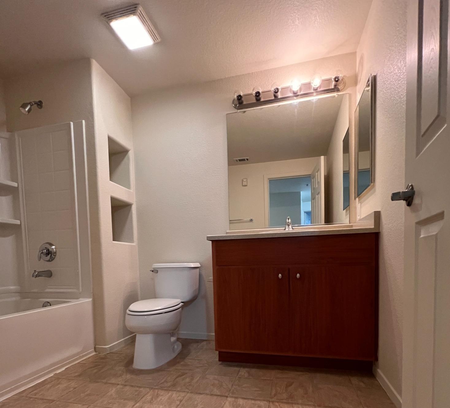 Detail Gallery Image 16 of 26 For 1191 Whitney Ranch Pkwy #823,  Rocklin,  CA 95765 - 3 Beds | 2 Baths