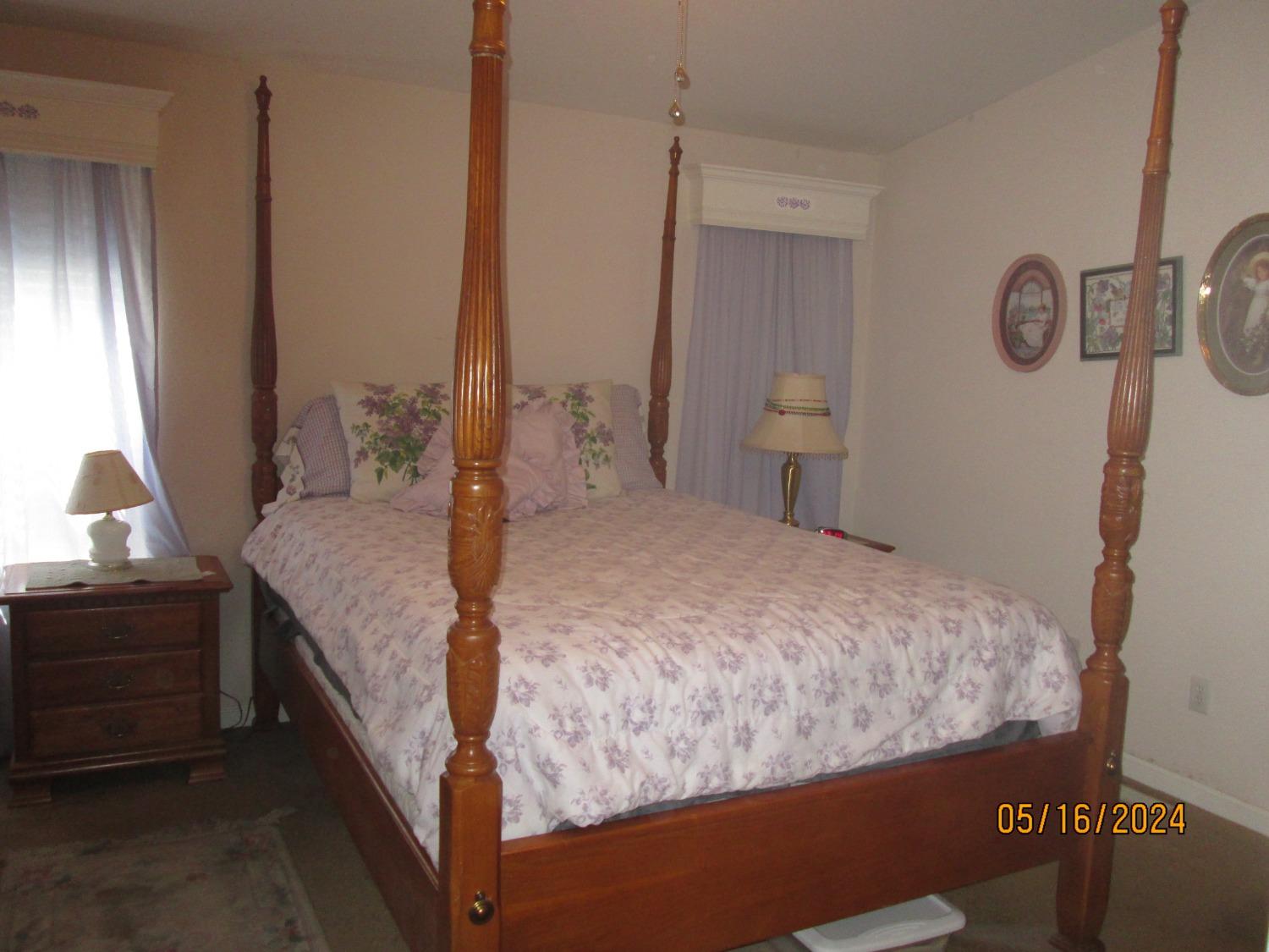 Queen Way #22, Livingston, California image 10