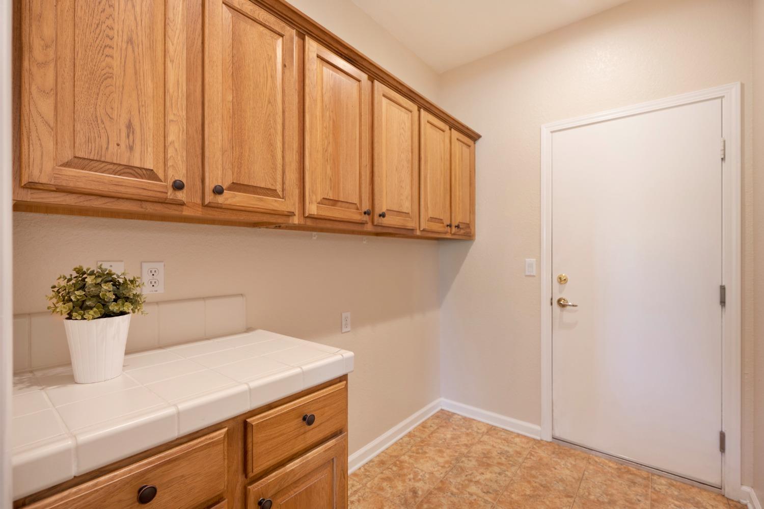 Detail Gallery Image 31 of 40 For 850 Yosemite Ct, Lincoln,  CA 95648 - 2 Beds | 2 Baths