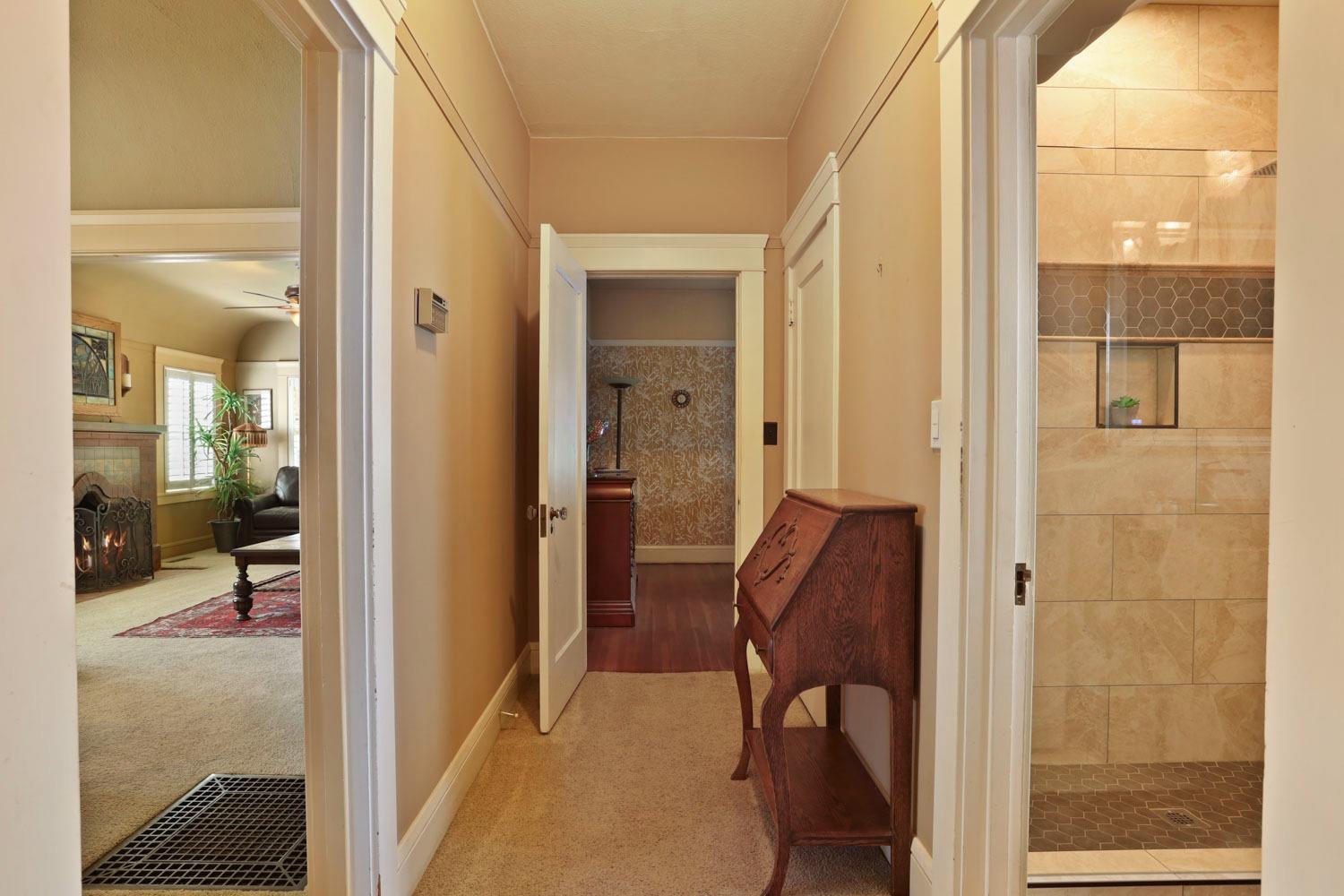 Detail Gallery Image 21 of 39 For 1119 W Elm St, Stockton,  CA 95203 - 2 Beds | 1/1 Baths