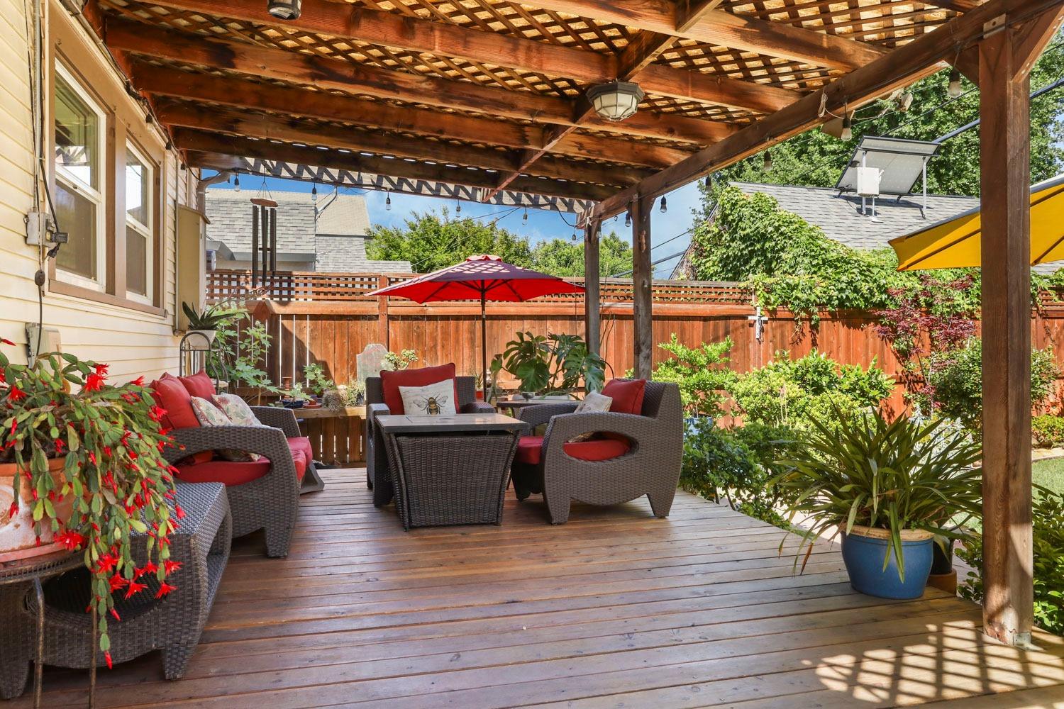 Detail Gallery Image 32 of 39 For 1119 W Elm St, Stockton,  CA 95203 - 2 Beds | 1/1 Baths