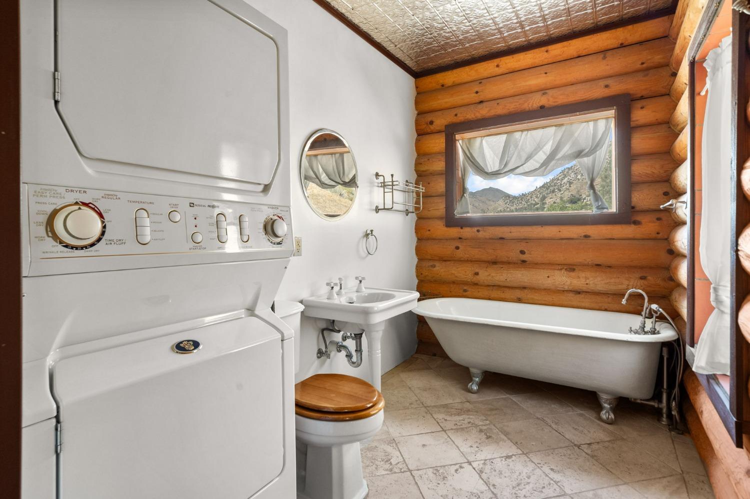 Detail Gallery Image 21 of 61 For 12784 Sierra Way, Kernville,  CA 93238 - 1 Beds | 2 Baths