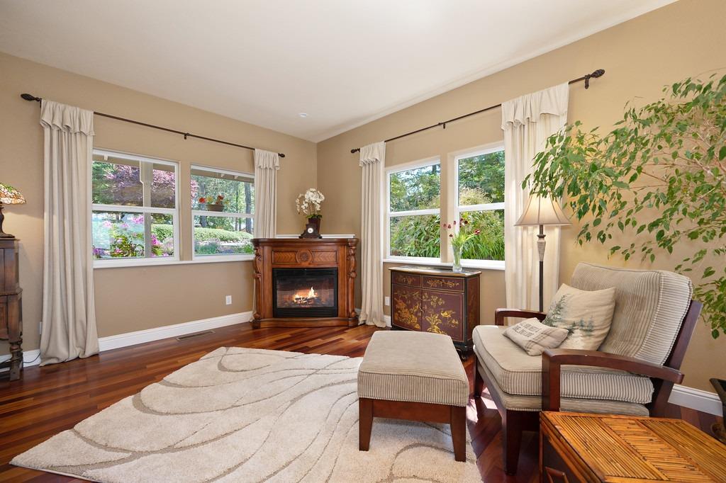 Detail Gallery Image 10 of 78 For 6470 Longridge Ct, Foresthill,  CA 95631 - 3 Beds | 2/1 Baths