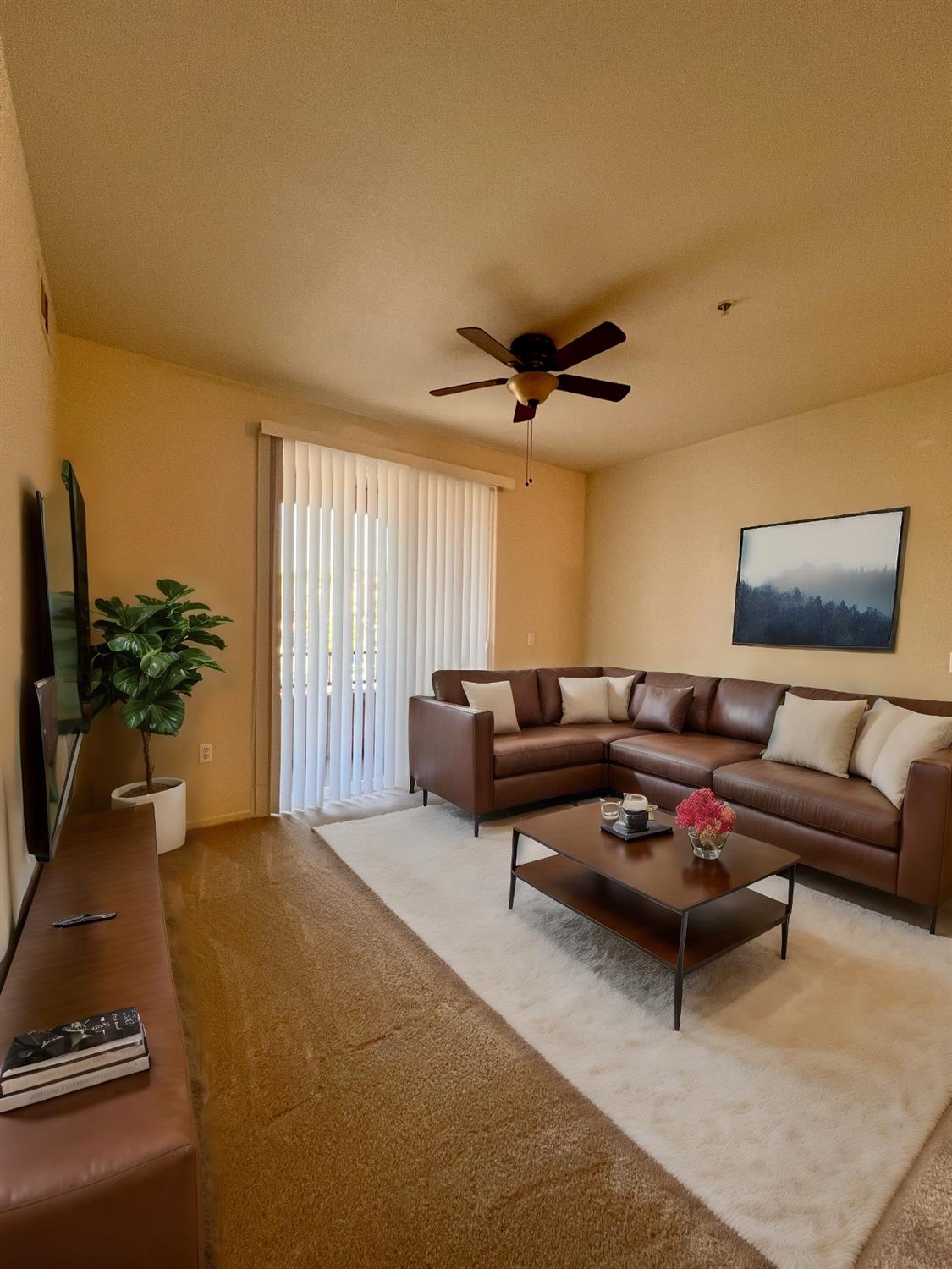 Detail Gallery Image 3 of 26 For 1191 Whitney Ranch Pkwy #823,  Rocklin,  CA 95765 - 3 Beds | 2 Baths