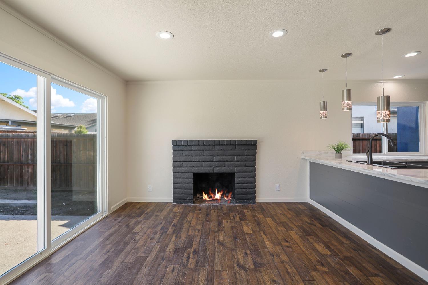 Detail Gallery Image 15 of 32 For 1371 Duncan Dr, Tracy,  CA 95376 - 3 Beds | 2 Baths