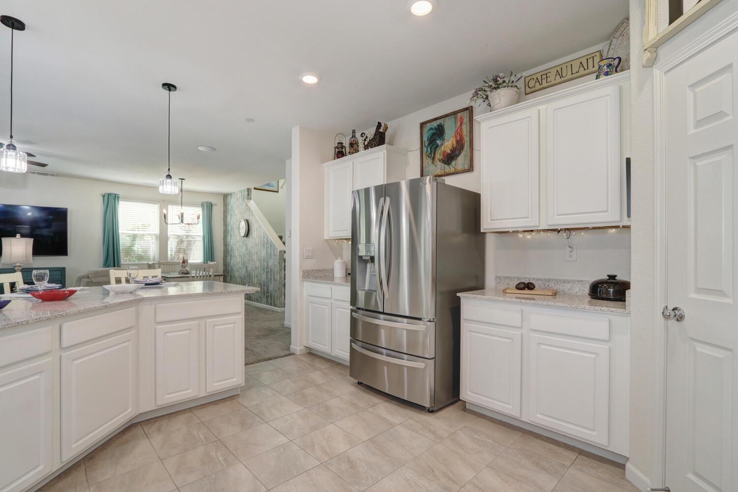Detail Gallery Image 9 of 58 For 3065 Wading River Way, Sacramento,  CA 95835 - 3 Beds | 2/1 Baths