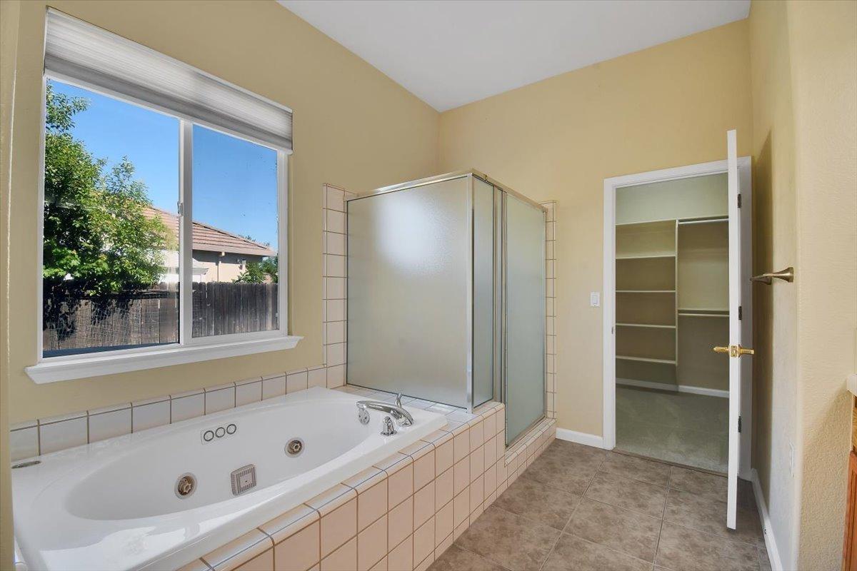 Detail Gallery Image 21 of 49 For 1667 Tres Picos Dr, Yuba City,  CA 95993 - 3 Beds | 2 Baths