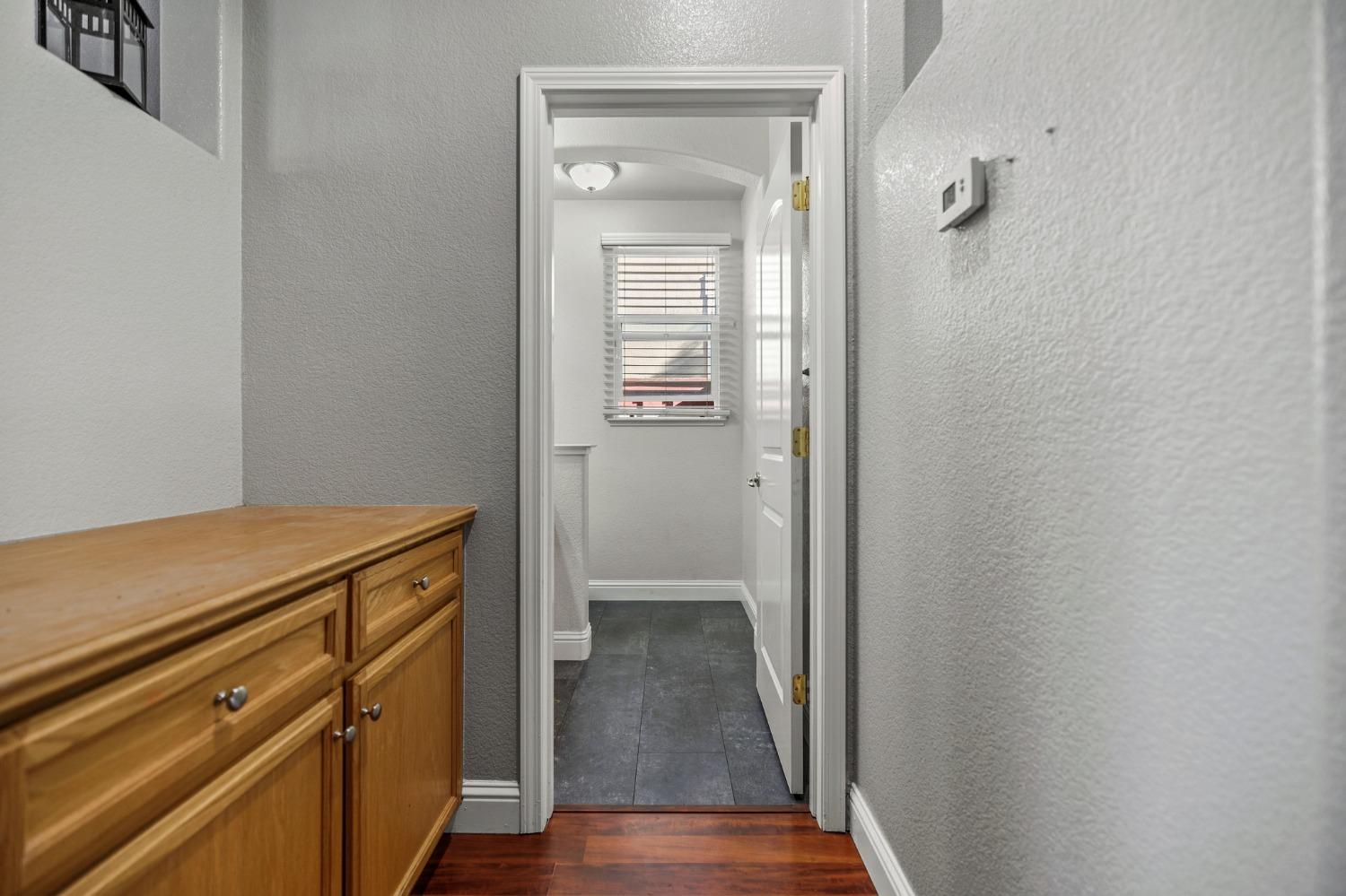 Detail Gallery Image 12 of 44 For 517 Hudson Ave, Oakdale,  CA 95361 - 4 Beds | 2/1 Baths