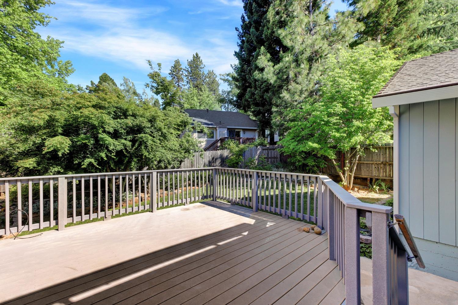 Detail Gallery Image 43 of 81 For 275 Vistamont Dr, Grass Valley,  CA 95945 - 2 Beds | 2 Baths
