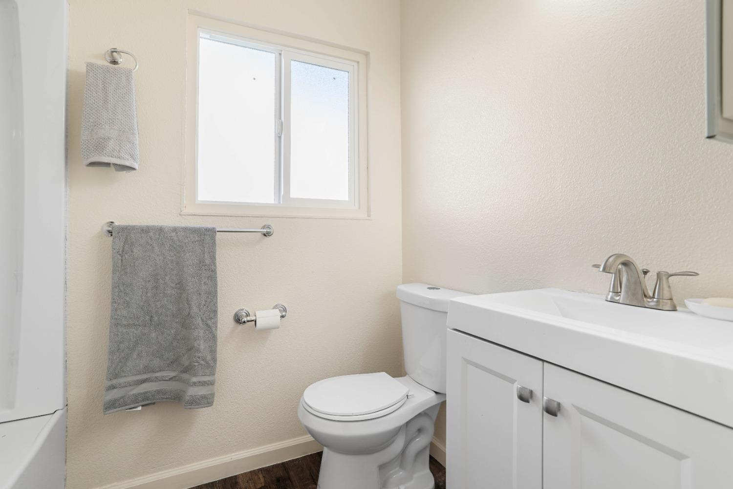 Detail Gallery Image 21 of 32 For 1371 Duncan Dr, Tracy,  CA 95376 - 3 Beds | 2 Baths