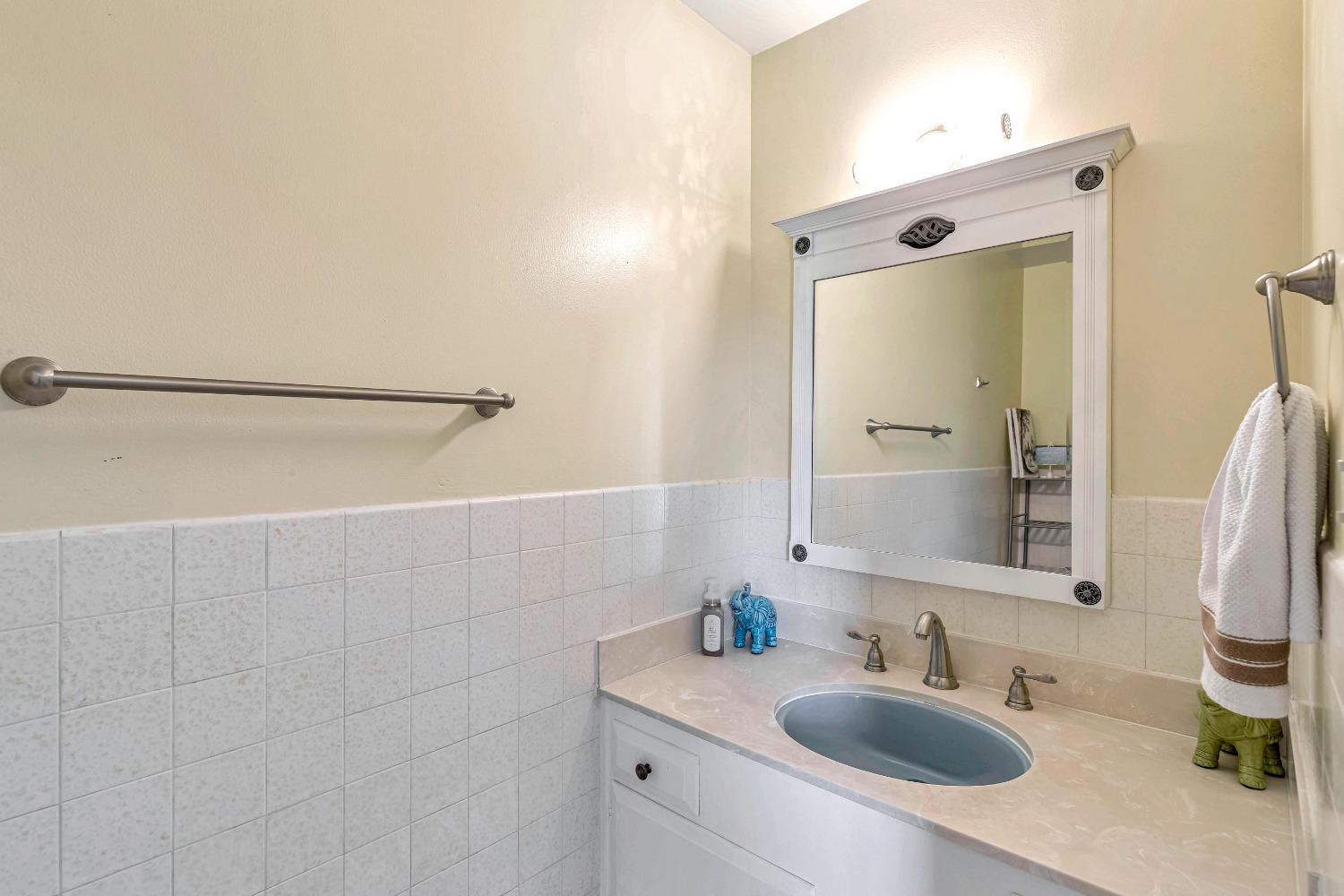 Detail Gallery Image 44 of 74 For 1235 De Paul Way, Livermore,  CA 94550 - 3 Beds | 2/1 Baths