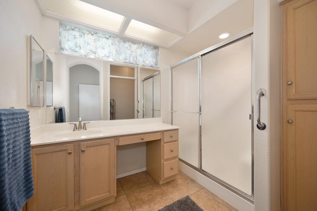 Detail Gallery Image 15 of 30 For 7235 Timberrose Way, Roseville,  CA 95747 - 2 Beds | 2 Baths