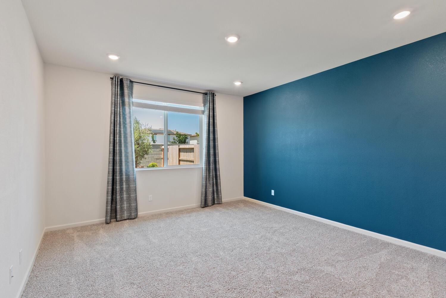 Detail Gallery Image 14 of 32 For 1849 Holland Ln, Manteca,  CA 95337 - 4 Beds | 2 Baths