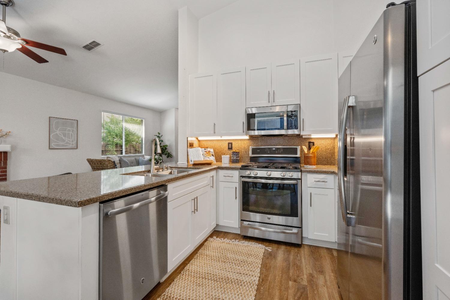 Detail Gallery Image 15 of 31 For 2312 Argent Ct, Folsom,  CA 95630 - 3 Beds | 2 Baths