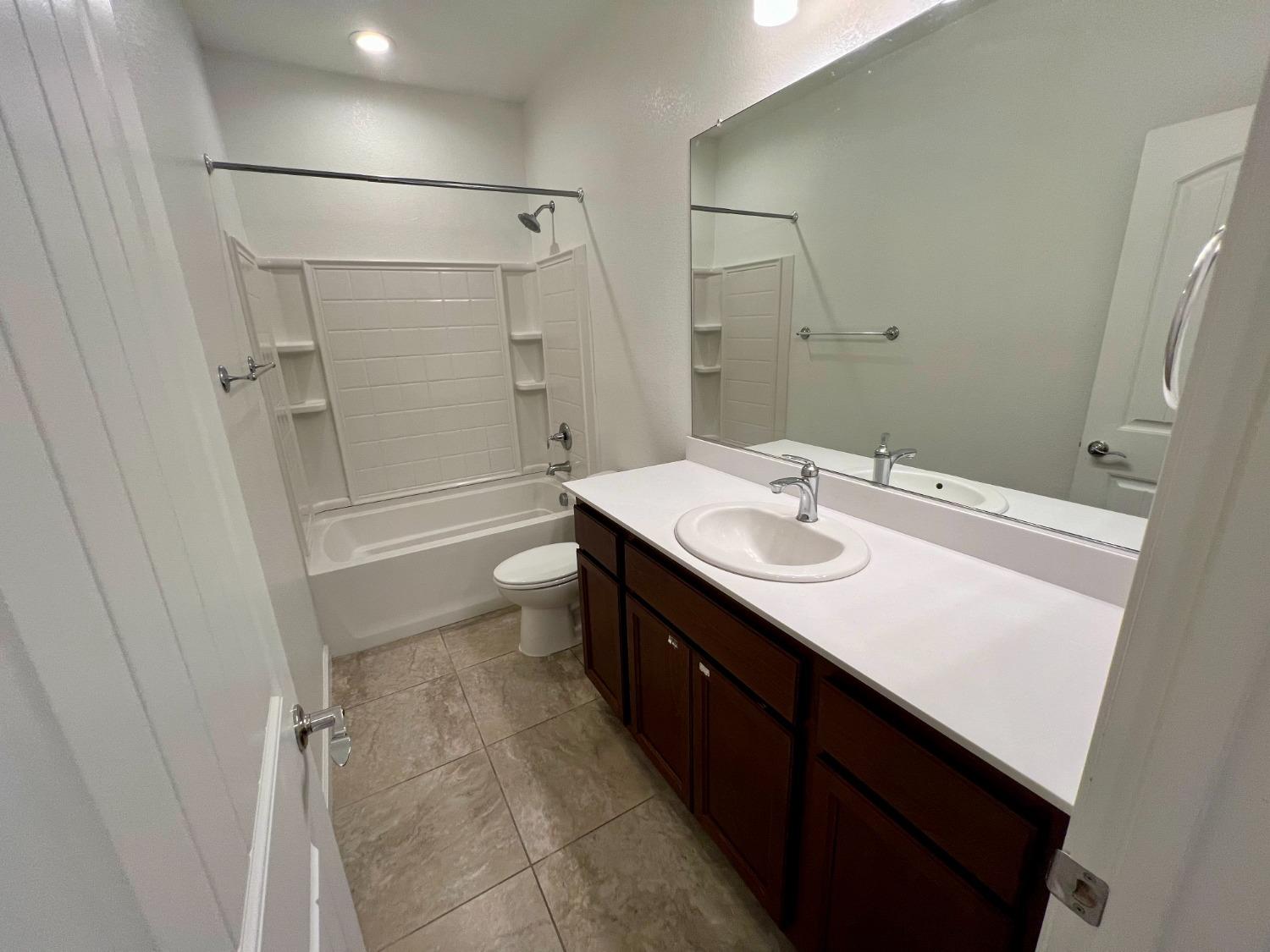 Detail Gallery Image 12 of 22 For 2761 Maraschino Way, Antelope,  CA 95843 - 3 Beds | 2 Baths
