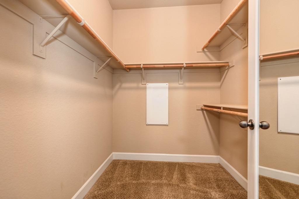 Detail Gallery Image 24 of 44 For 109 Hornby Ct, Roseville,  CA 95747 - 3 Beds | 2 Baths
