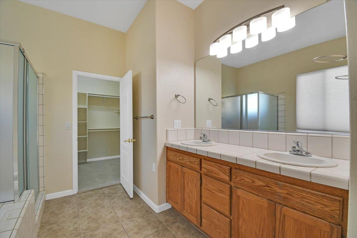 Detail Gallery Image 20 of 49 For 1667 Tres Picos Dr, Yuba City,  CA 95993 - 3 Beds | 2 Baths