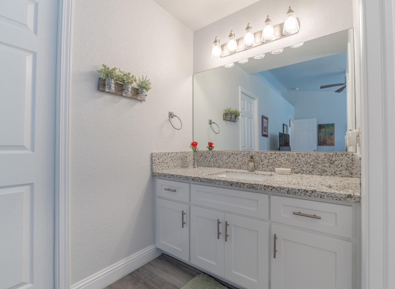 Detail Gallery Image 33 of 46 For 795 Wren Ct, Merced,  CA 95340 - 3 Beds | 2 Baths