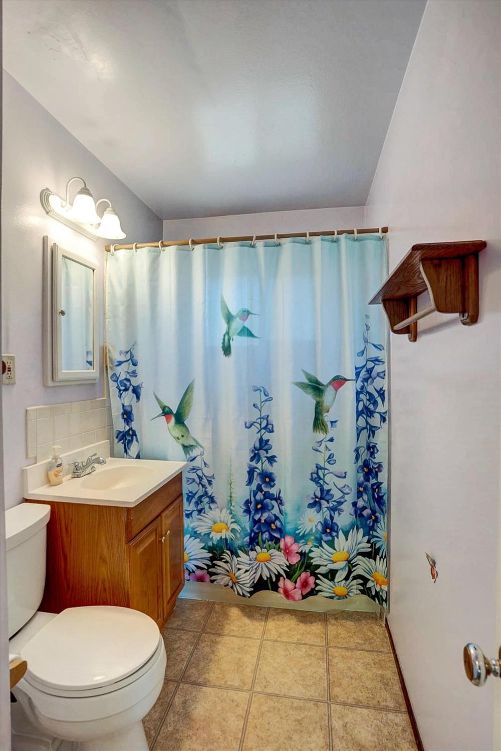 Detail Gallery Image 9 of 20 For 7121 Larchmont Dr, North Highlands,  CA 95660 - 3 Beds | 1/1 Baths