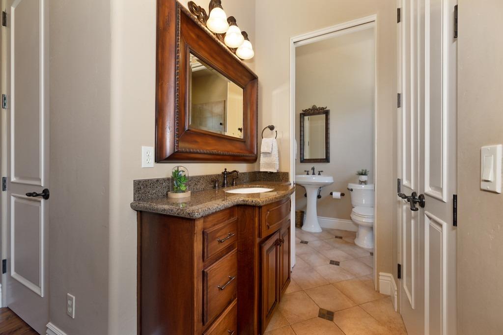 Detail Gallery Image 66 of 97 For 6085 Barcelona Ct, Granite Bay,  CA 95746 - 4 Beds | 5/1 Baths
