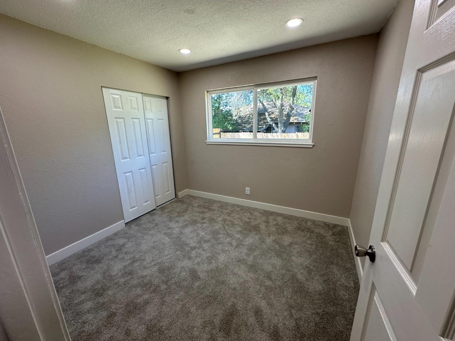Detail Gallery Image 17 of 33 For 7504 Saint Philomena Way, Citrus Heights,  CA 95610 - – Beds | – Baths
