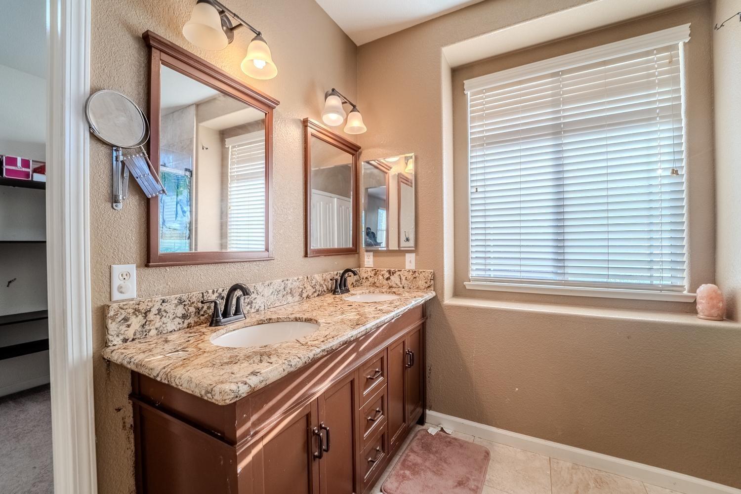 Detail Gallery Image 28 of 37 For 1233 Tori Ln, Yuba City,  CA 95993 - 4 Beds | 3/1 Baths
