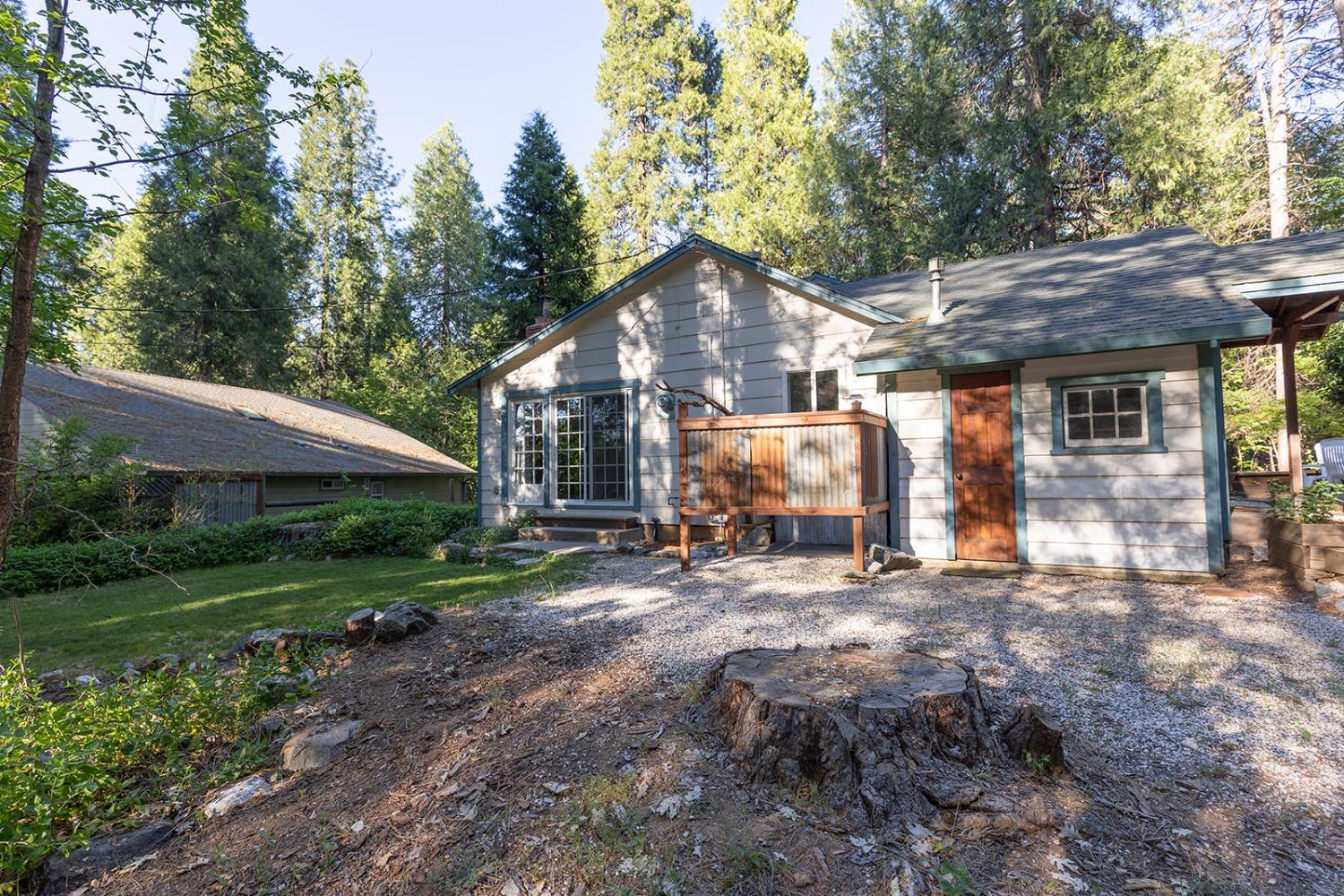 Detail Gallery Image 39 of 44 For 12318 Shady Ln, Nevada City,  CA 95959 - 2 Beds | 2 Baths