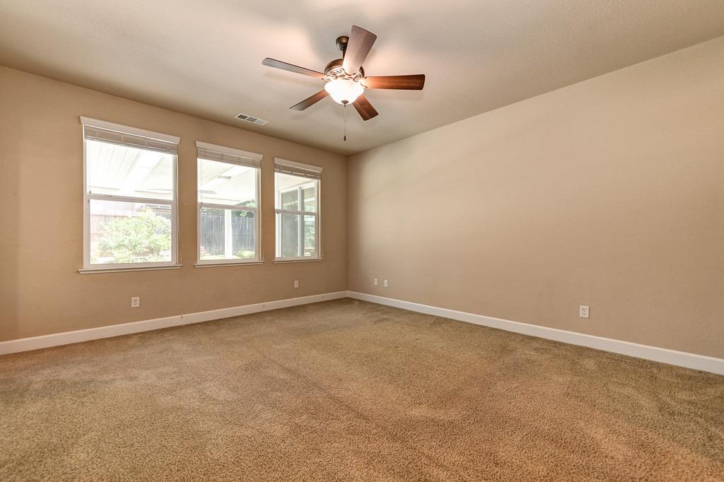 Detail Gallery Image 22 of 44 For 109 Hornby Ct, Roseville,  CA 95747 - 3 Beds | 2 Baths