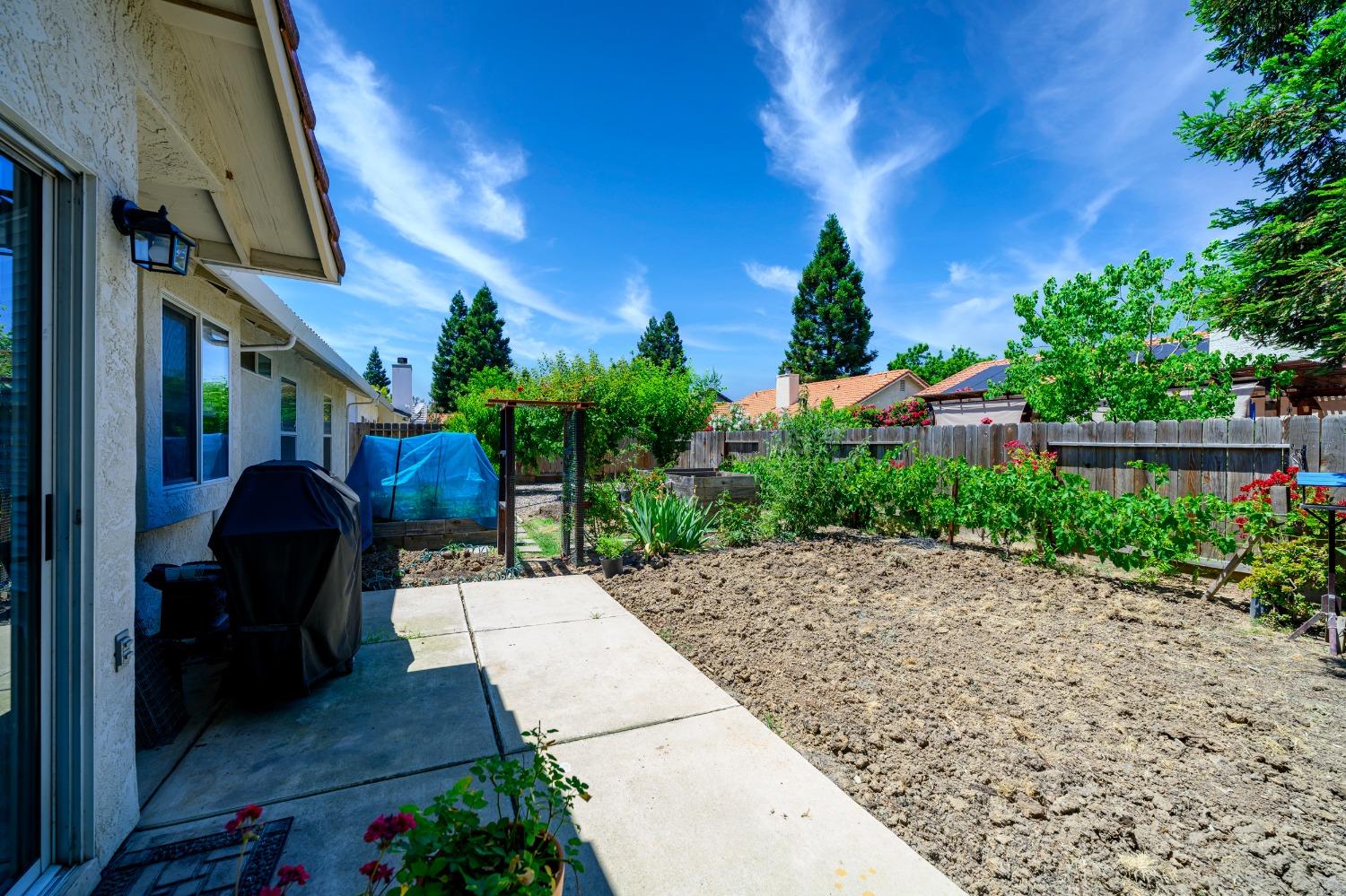 Detail Gallery Image 41 of 46 For 795 Wren Ct, Merced,  CA 95340 - 3 Beds | 2 Baths