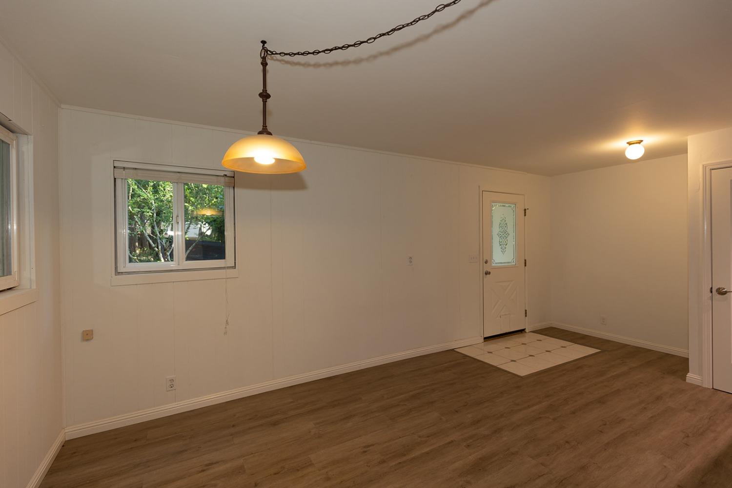 Detail Gallery Image 15 of 44 For 12318 Shady Ln, Nevada City,  CA 95959 - 2 Beds | 2 Baths