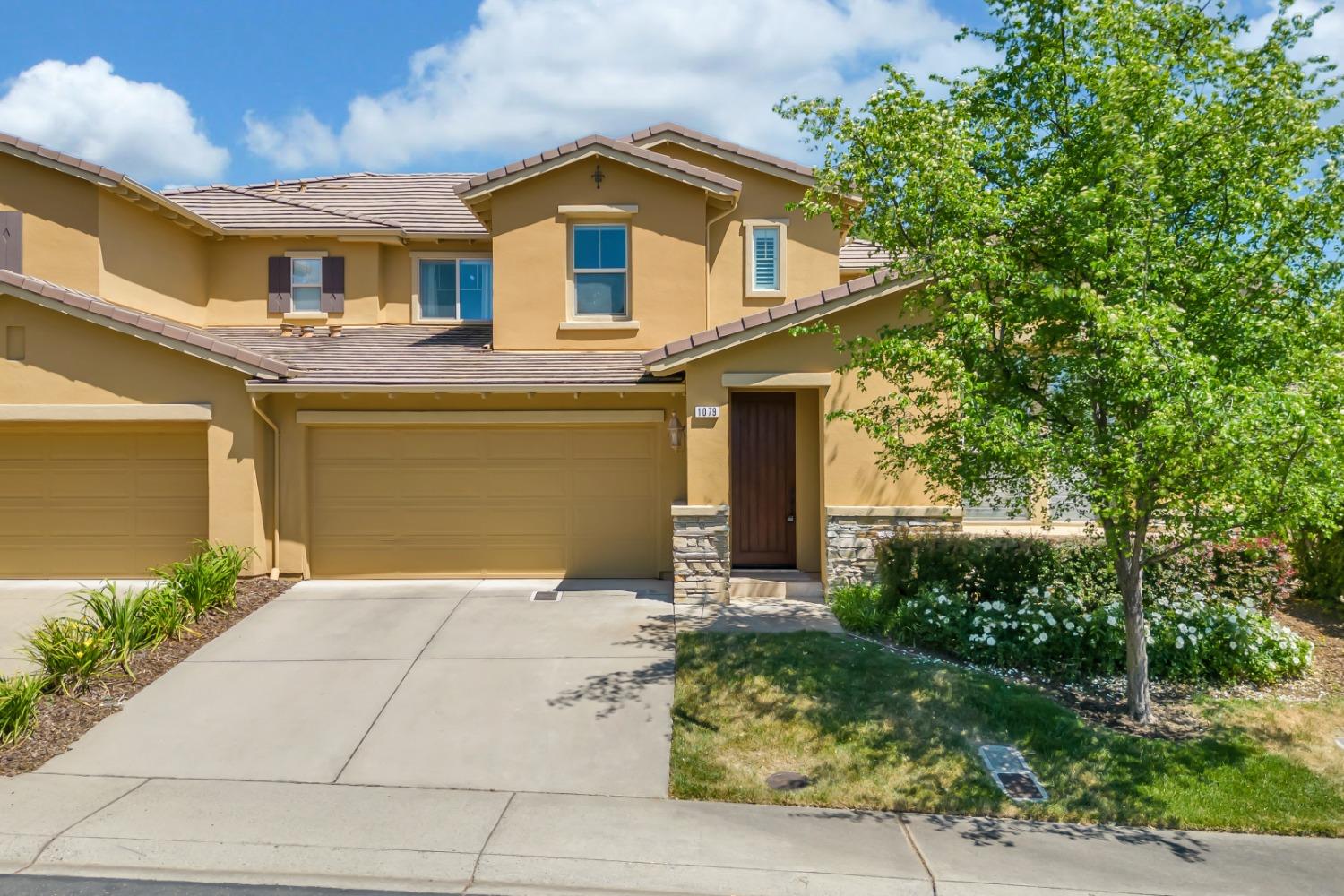 Detail Gallery Image 1 of 1 For 1079 Gamay Dr, El Dorado Hills,  CA 95762 - 3 Beds | 2/1 Baths