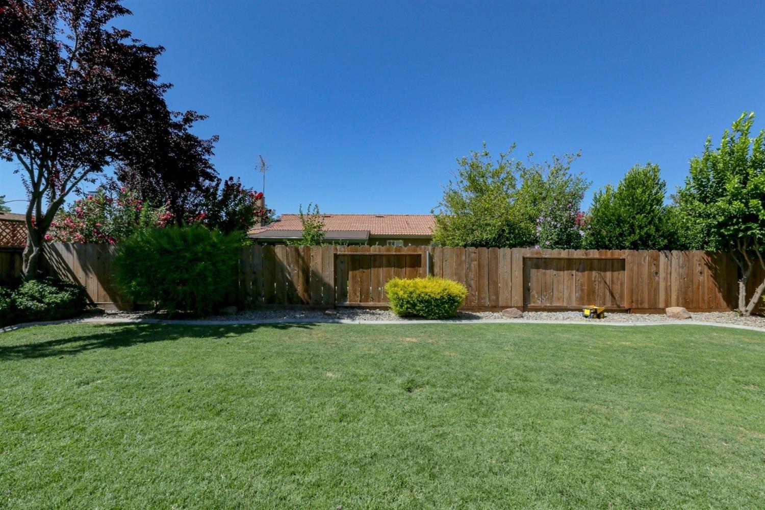 Detail Gallery Image 40 of 40 For 241 Brian Ln, Turlock,  CA 95382 - 3 Beds | 2 Baths