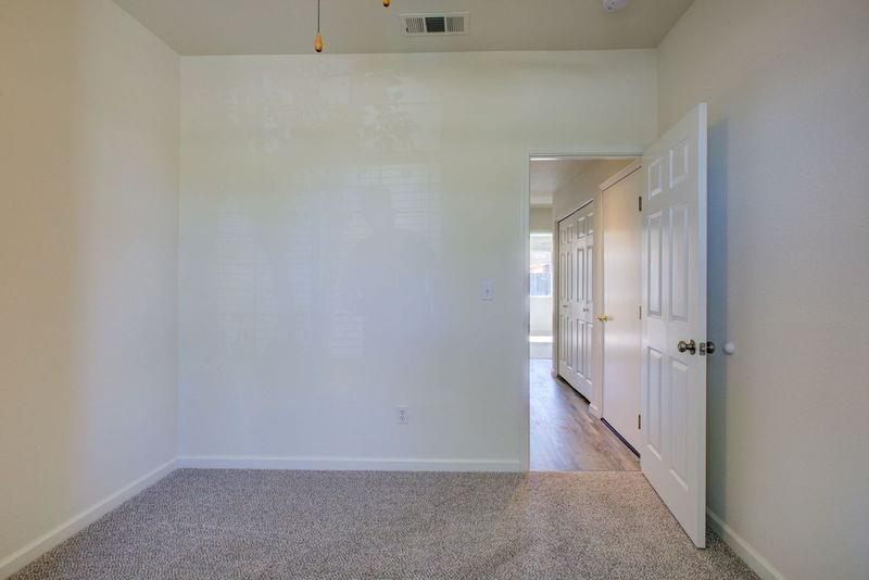 Detail Gallery Image 42 of 59 For 1902 Davis Dr, Los Banos,  CA 93635 - 4 Beds | 2 Baths