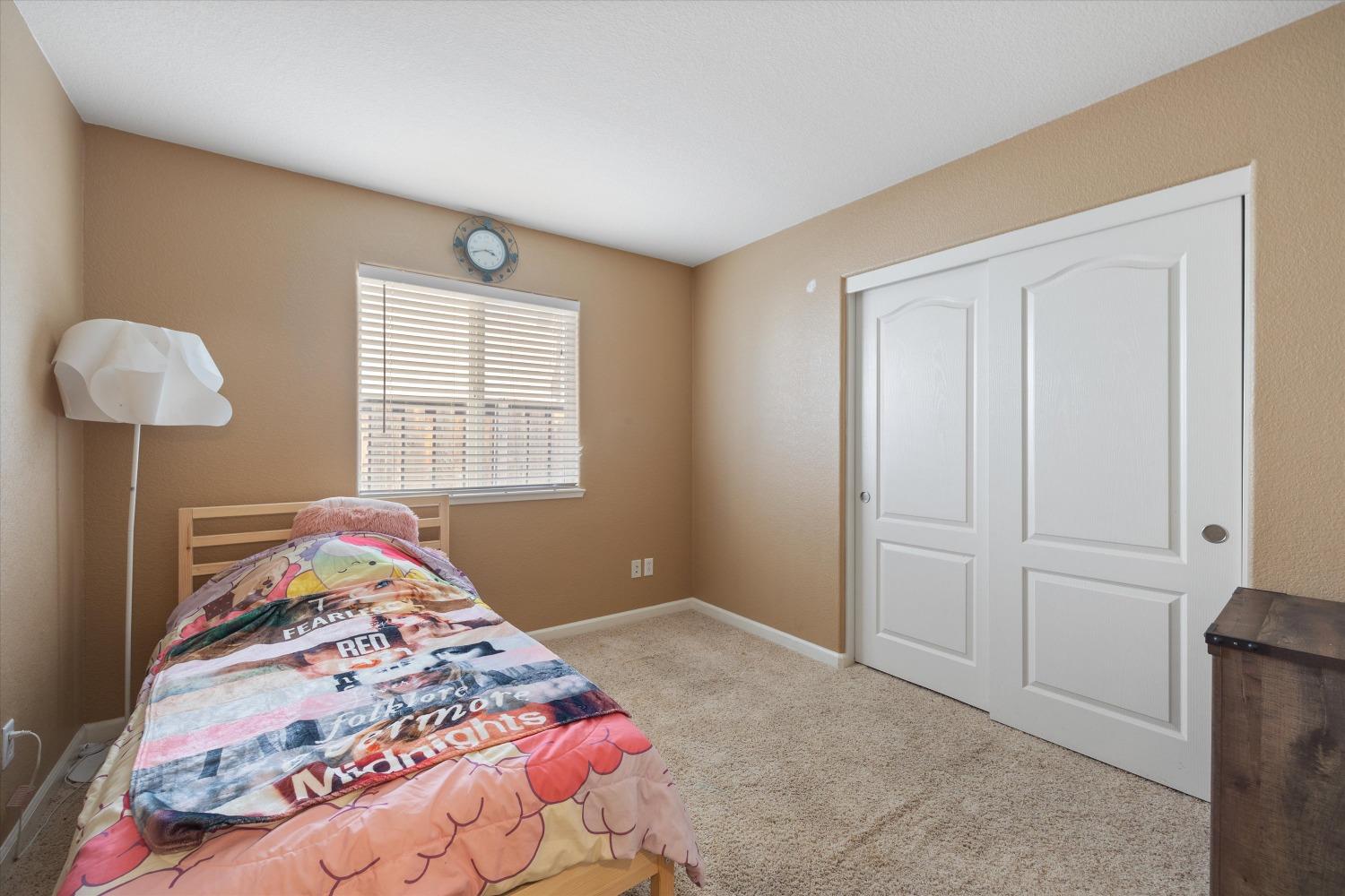 Detail Gallery Image 18 of 27 For 1359 Leighton Grove Dr, Plumas Lake,  CA 95961 - 3 Beds | 2 Baths