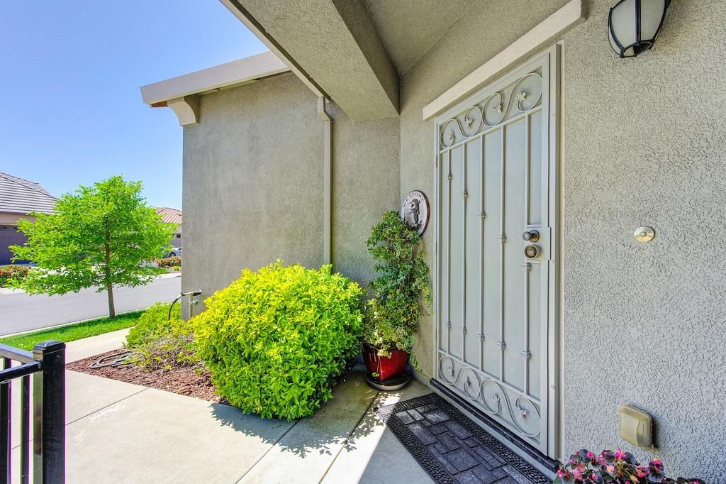 Detail Gallery Image 10 of 64 For 3901 Ionian Sea Ln, Sacramento,  CA 95834 - 3 Beds | 2 Baths