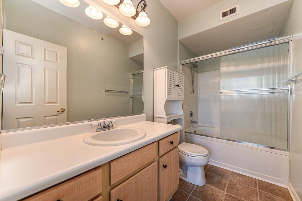 Detail Gallery Image 24 of 45 For 701 Gibson Dr #821,  Roseville,  CA 95678 - 2 Beds | 2 Baths