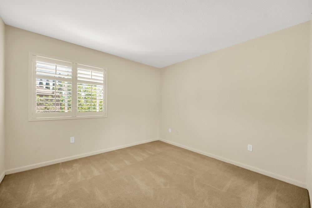 Detail Gallery Image 33 of 49 For 5542 Hazelbrook Ct, Antioch,  CA 94531 - 6 Beds | 3/1 Baths