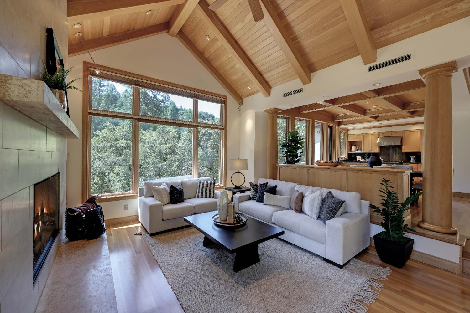 Detail Gallery Image 27 of 85 For 15035 Deerwood Pl, Grass Valley,  CA 95949 - 4 Beds | 4 Baths