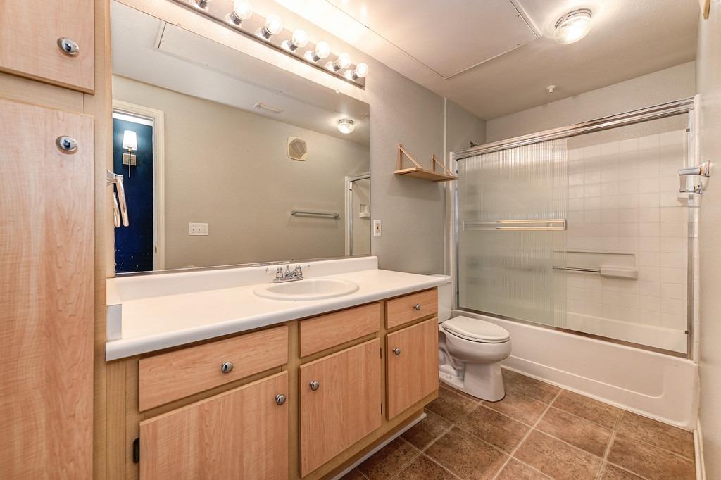 Detail Gallery Image 20 of 45 For 701 Gibson Dr #821,  Roseville,  CA 95678 - 2 Beds | 2 Baths