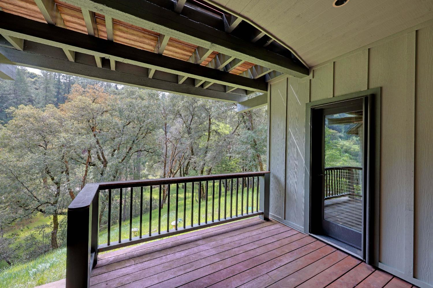 Detail Gallery Image 40 of 85 For 15035 Deerwood Pl, Grass Valley,  CA 95949 - 4 Beds | 4 Baths