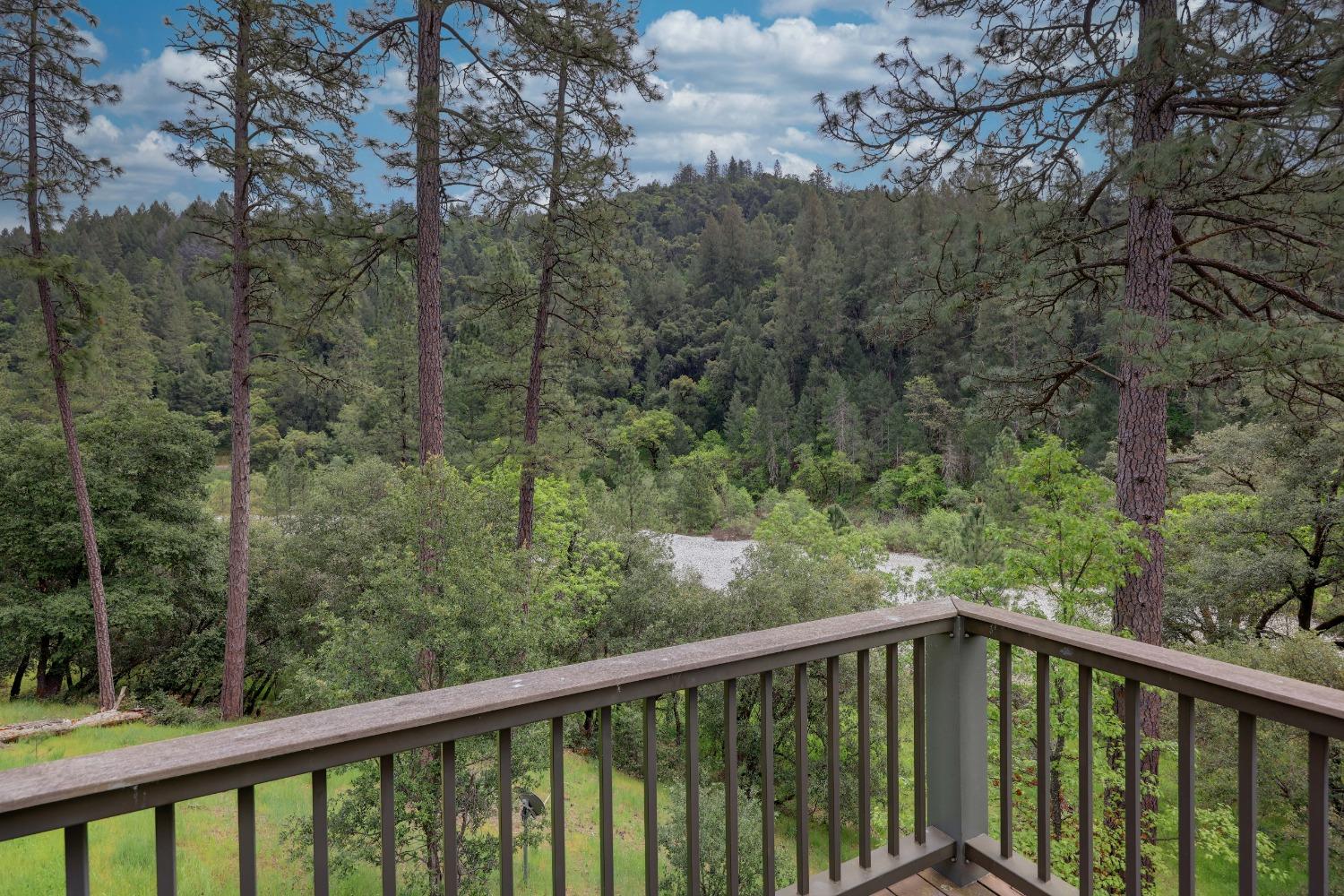 Detail Gallery Image 50 of 85 For 15035 Deerwood Pl, Grass Valley,  CA 95949 - 4 Beds | 4 Baths