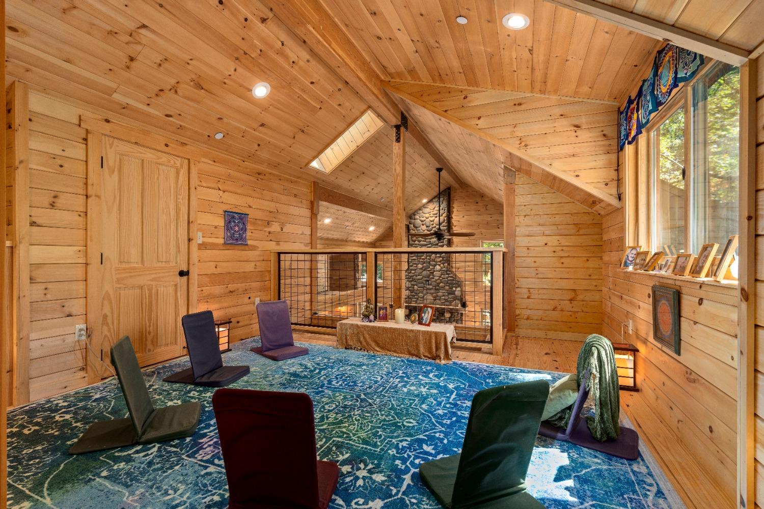 Detail Gallery Image 33 of 54 For 11992 Red Gate Rd, Nevada City,  CA 95959 - 8 Beds | 8 Baths