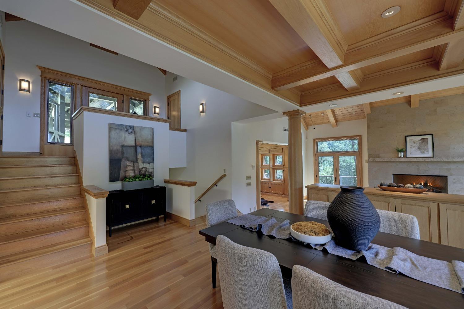 Detail Gallery Image 10 of 85 For 15035 Deerwood Pl, Grass Valley,  CA 95949 - 4 Beds | 4 Baths