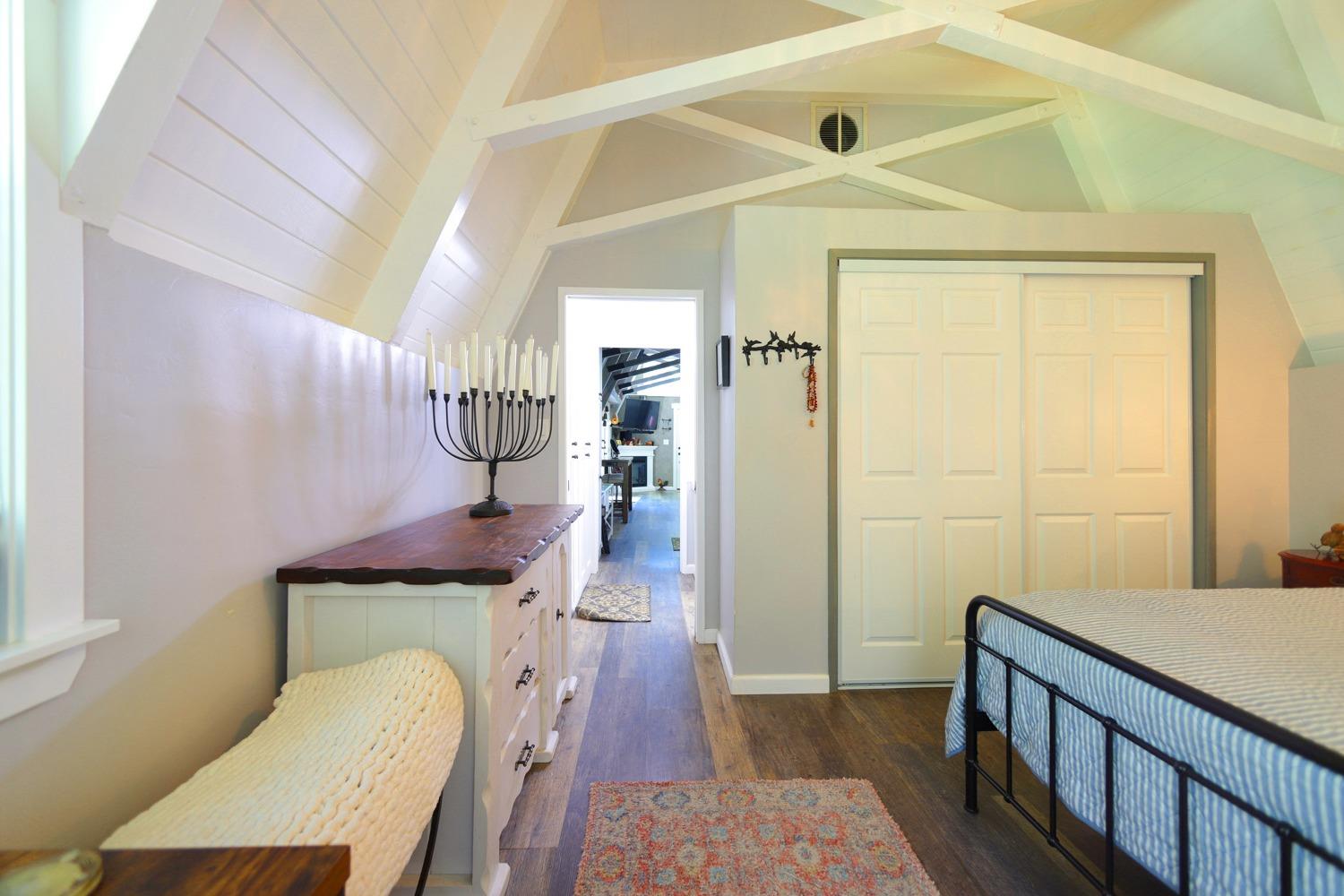 Detail Gallery Image 20 of 31 For 4965 Clear Creek Rd, Placerville,  CA 95667 - 1 Beds | 1/1 Baths