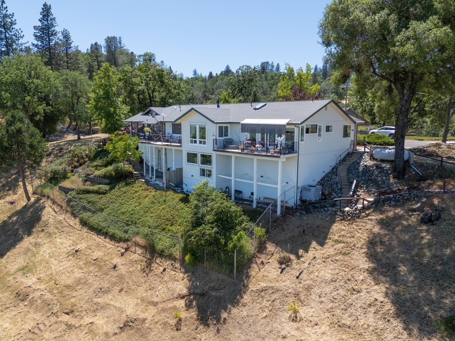 Detail Gallery Image 70 of 98 For 17237 Geneva Ct, Grass Valley,  CA 95949 - 3 Beds | 2 Baths