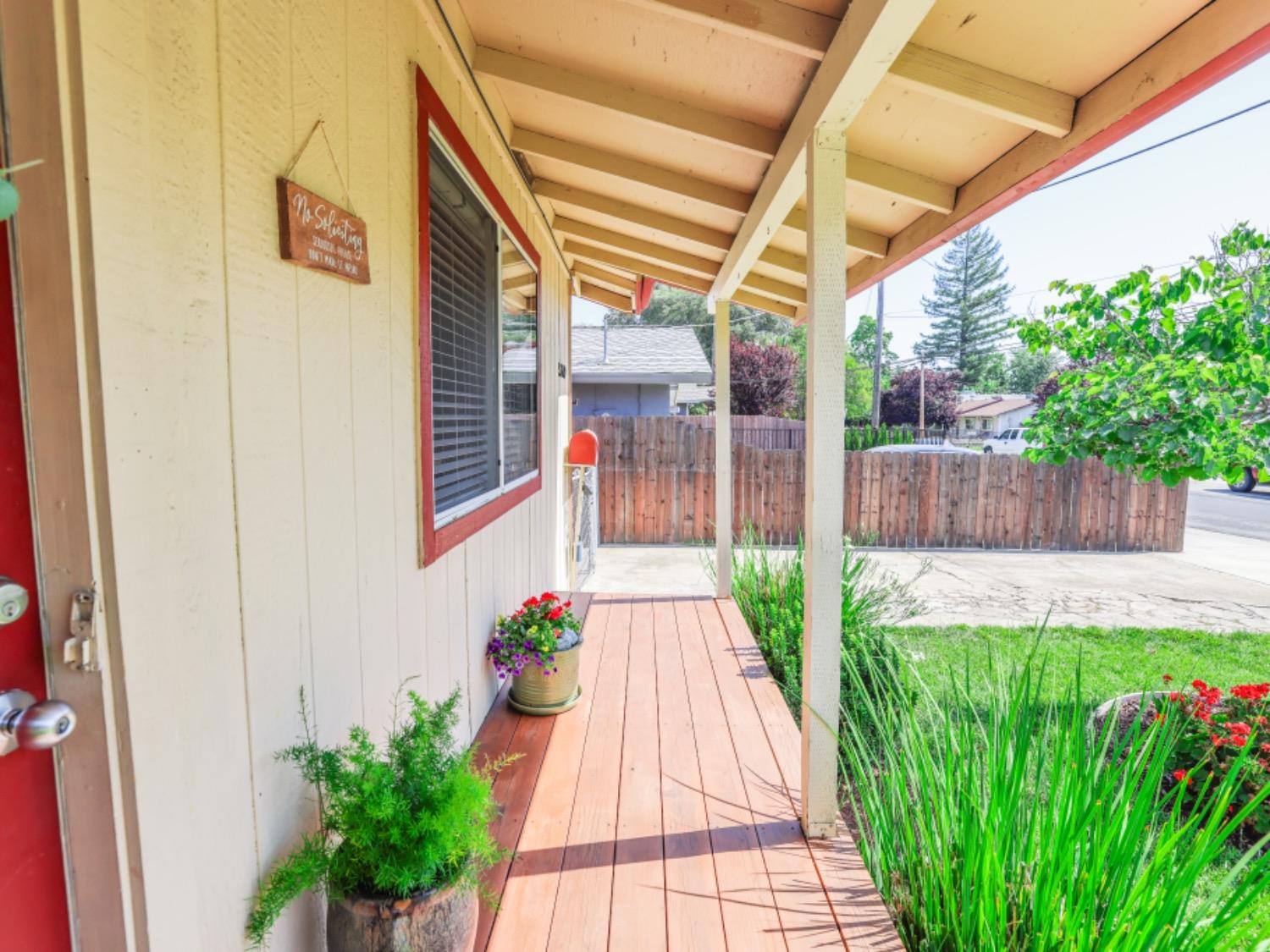 Detail Gallery Image 9 of 58 For 5360 2nd St, Rocklin,  CA 95677 - 2 Beds | 1/1 Baths